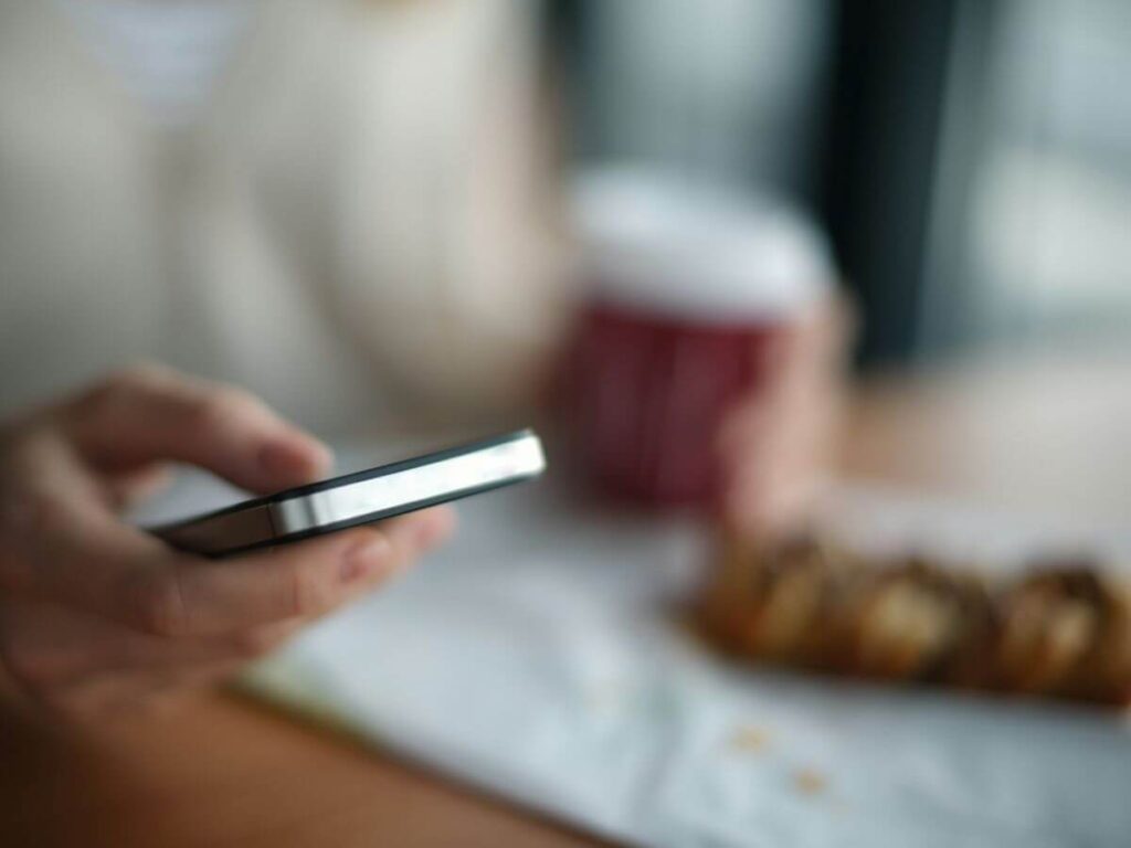 נהלו את העסק מהכיס כל מה שאפשר לעשות בוואטסאפ המוגן