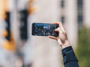 למה דווקא סמסונג המהפכה של טלפון כשר עם מצלמה איכותית